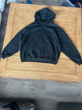 Essentials Black Logo Pullover Hoodie size men's large
